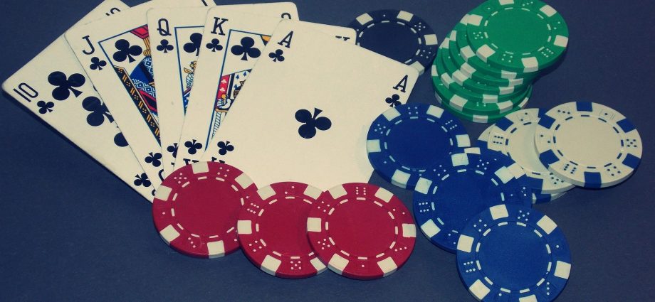 poker game with 3 cards