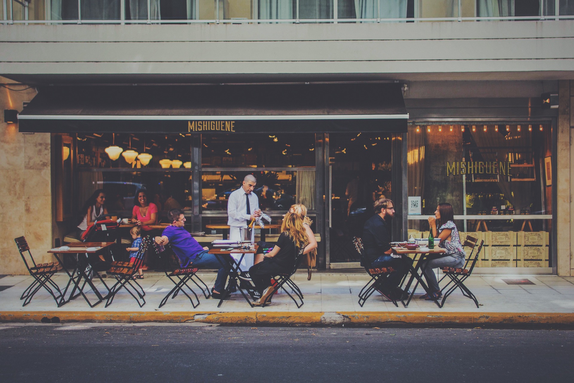 Exploring Flinders Street Restaurants