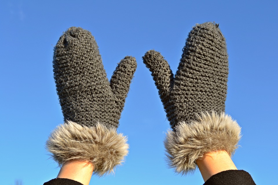 Stay Warm This Winter with Soft and Durable Mittens