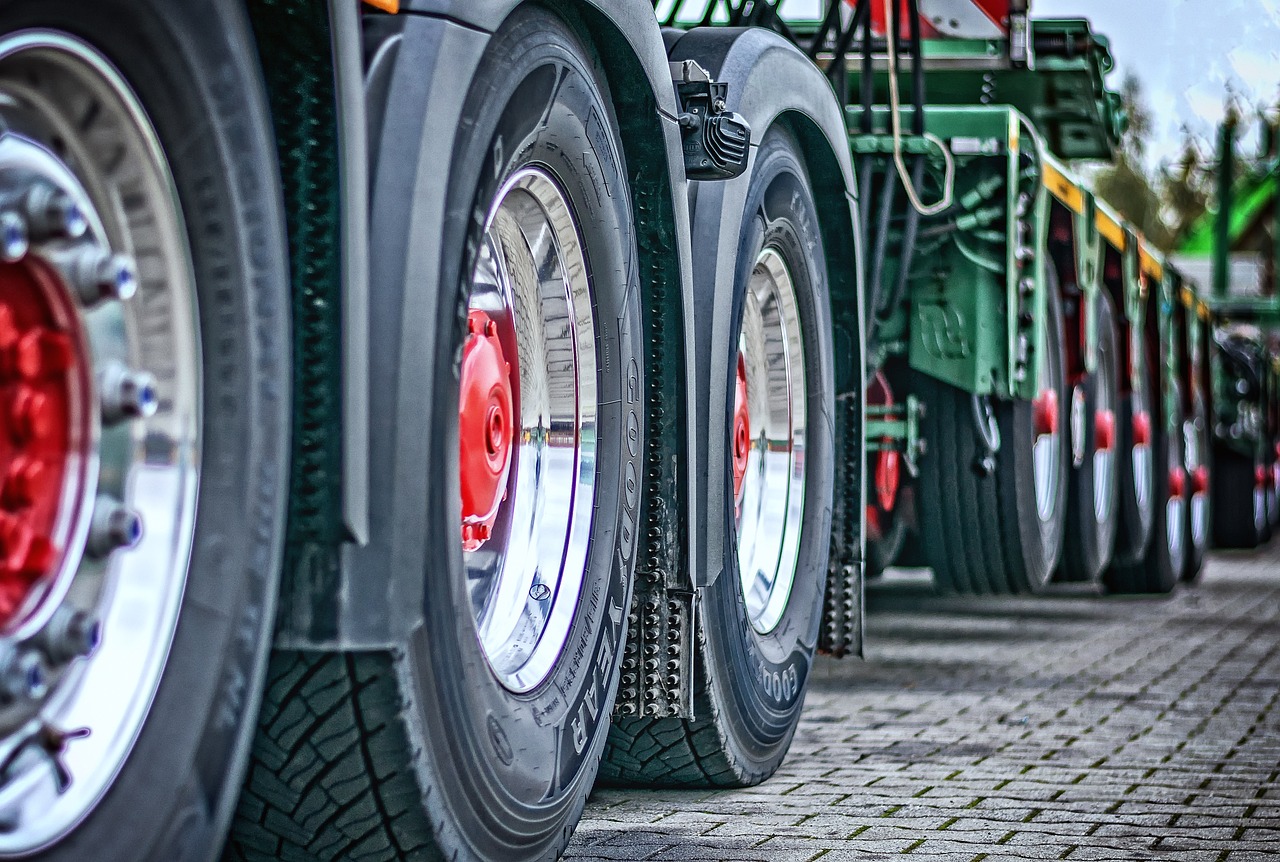 Welcome to the World of Truck Tyre Shops