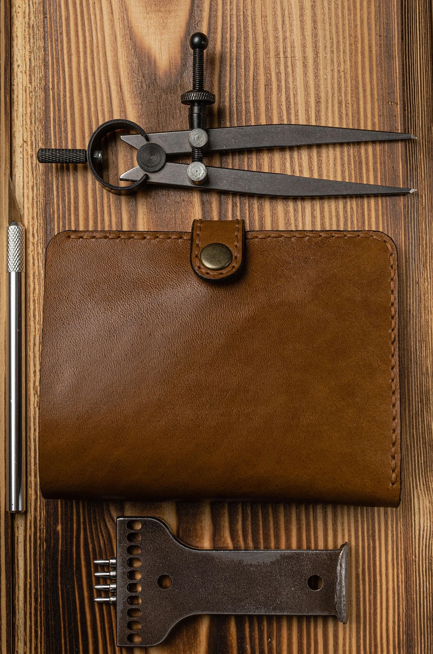 leather-wallet-7006897_1280