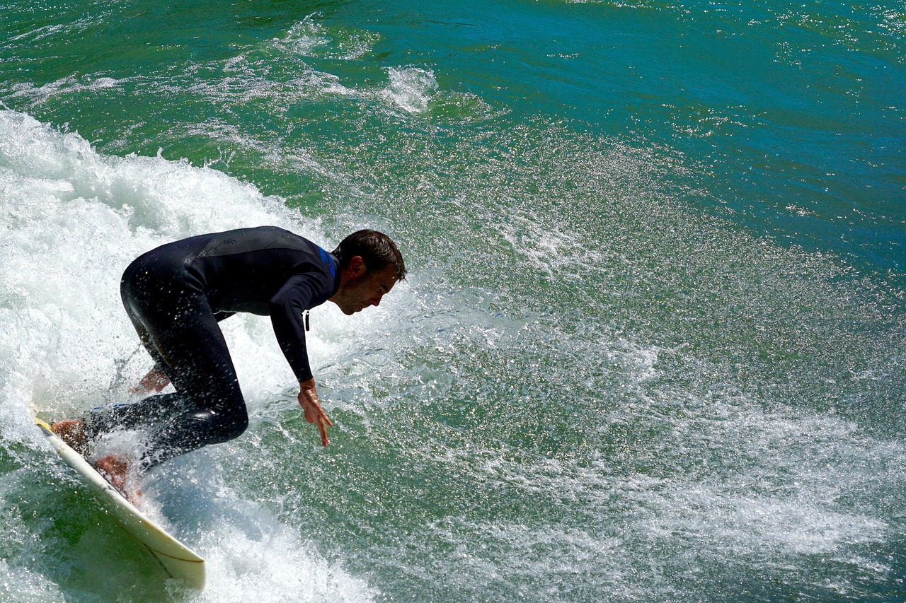 water-sports-820619_1280