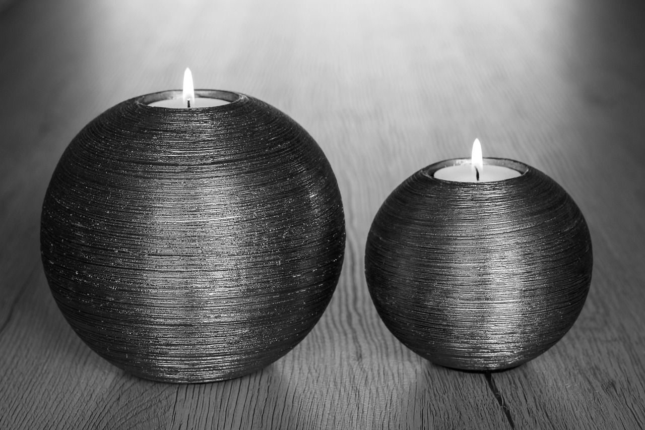 candle-7894565_1280