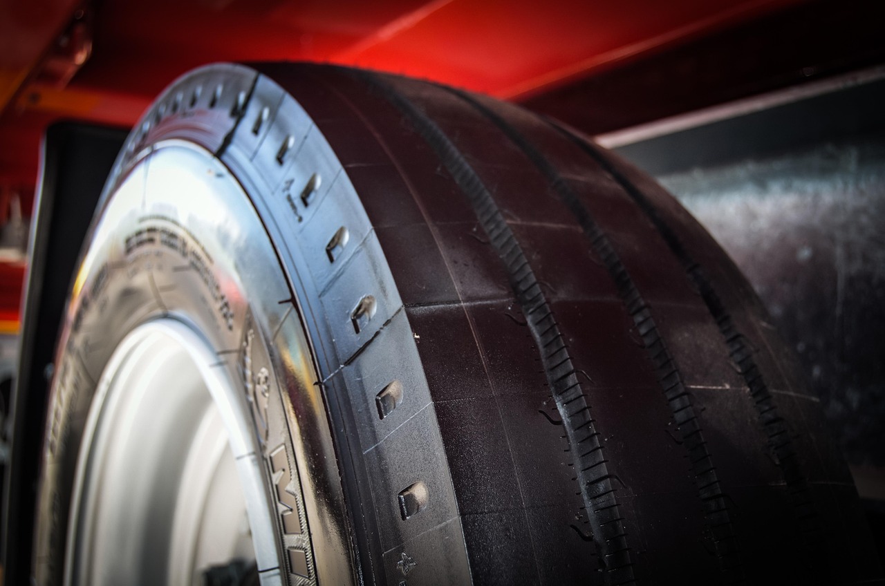 tire-428519_1280