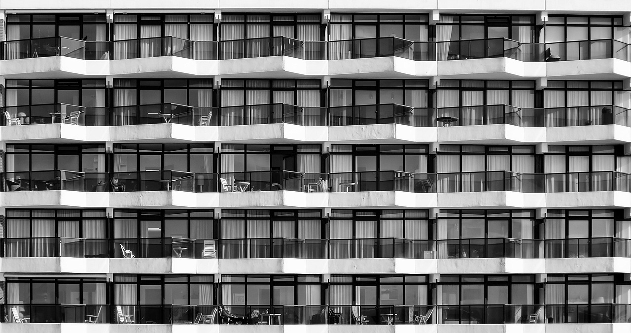 houses-742290_1280