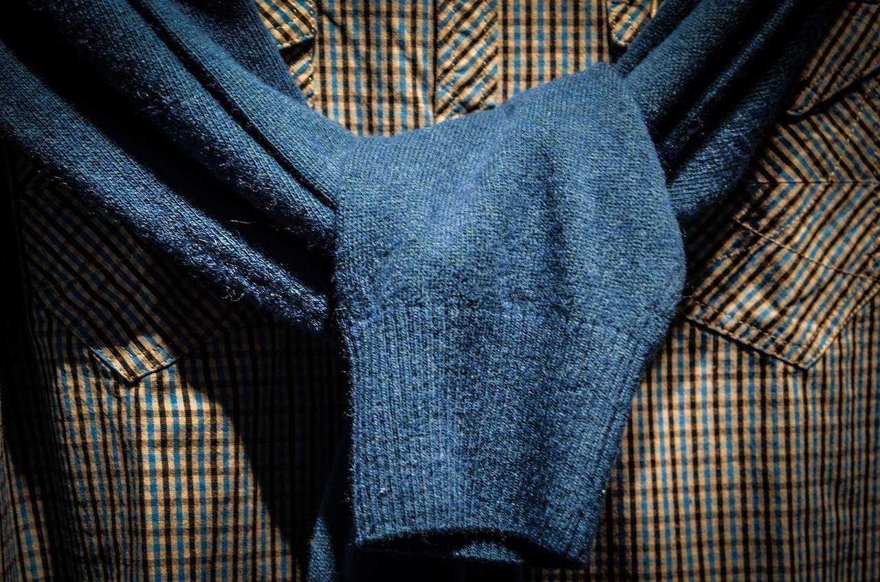 shirt-428620_1280